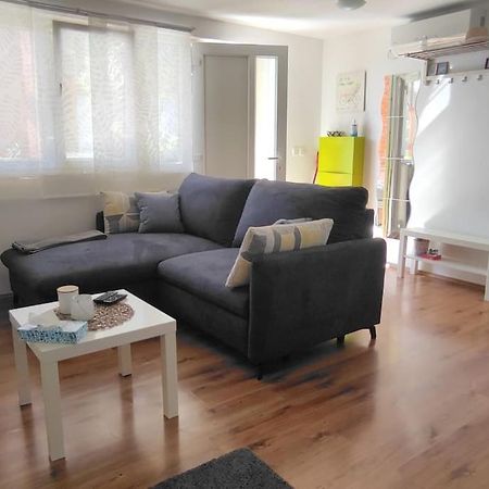 Modern Apartment In Porec Exterior photo